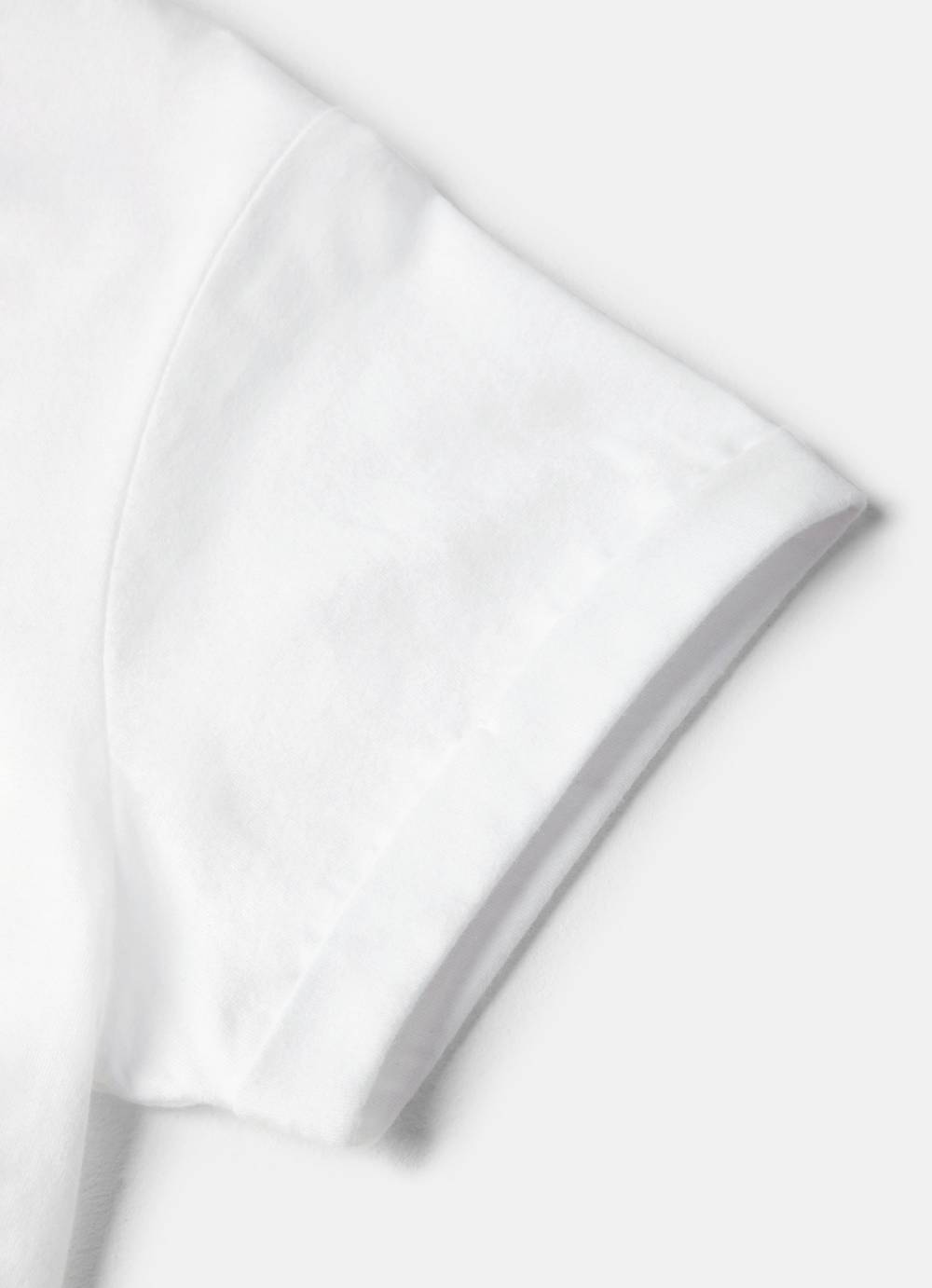 Juvia T-Shirt Im Verkauf