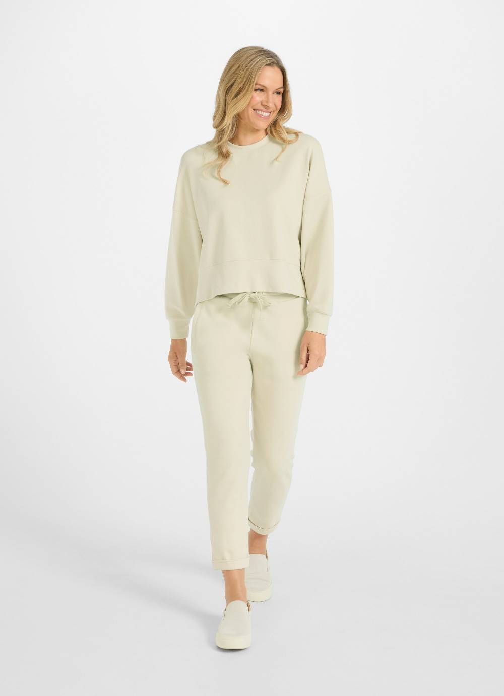 Juvia Casual Fit - Sweatpants Lagerräumung