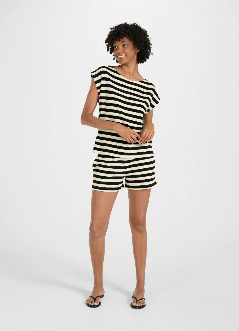 Juvia Frottee - Shorts Saisonale Angebote