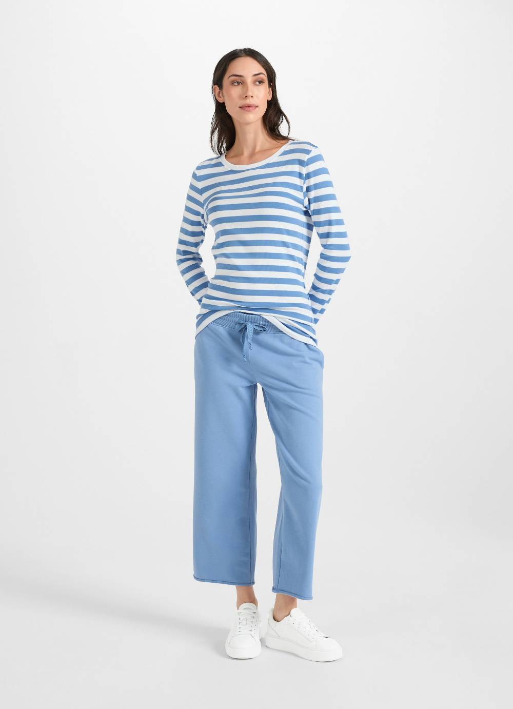 Juvia Modal Longsleeve 50% Rabatt mit kostenlosem Versand