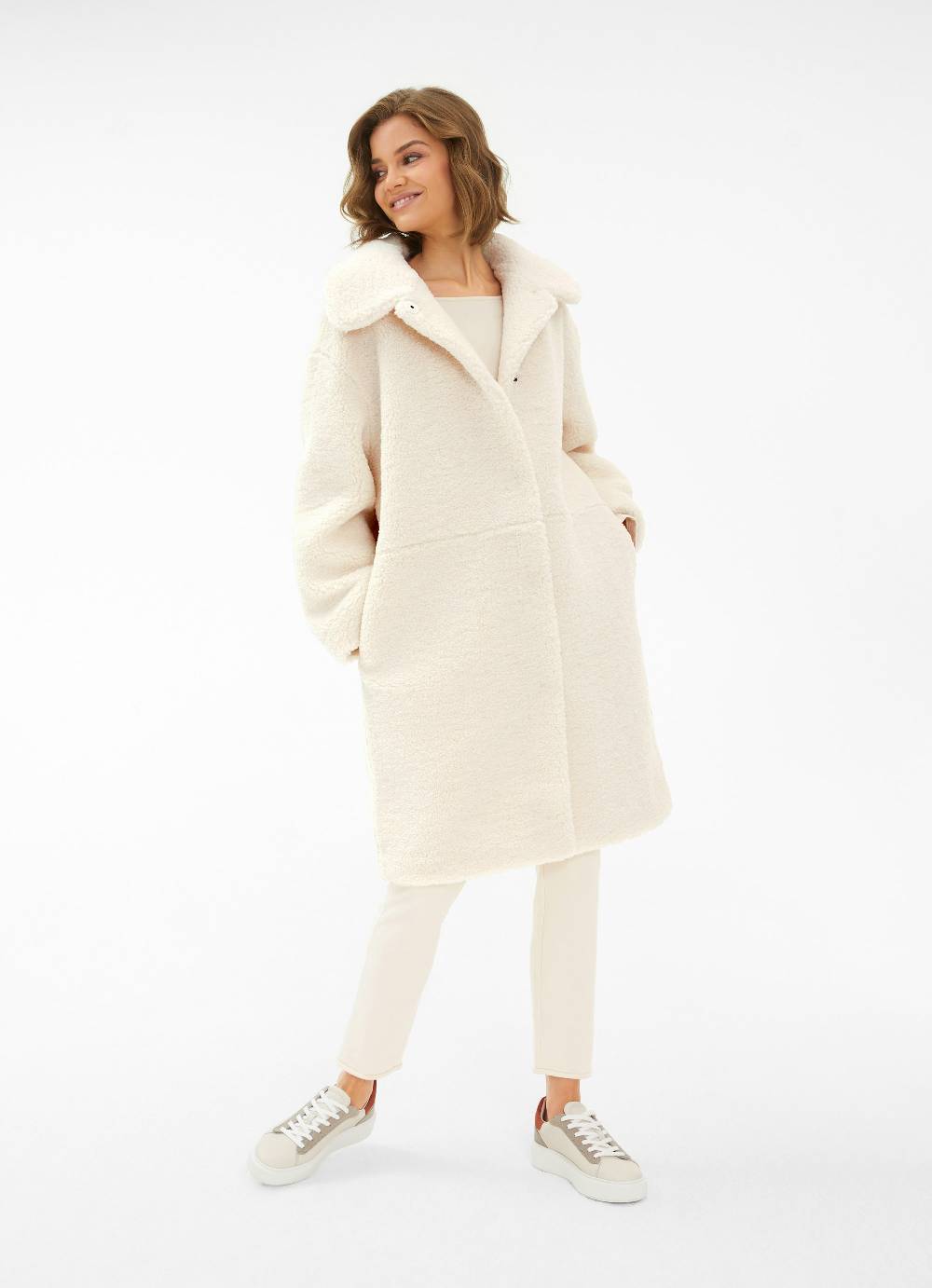 Juvia Teddyfell - Mantel Outlet