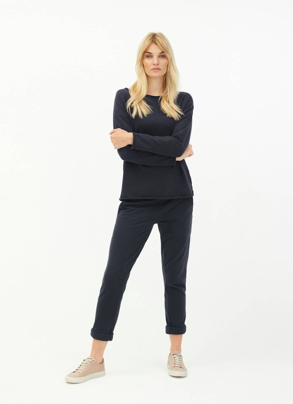Juvia Sweatshirt Cyber Monday