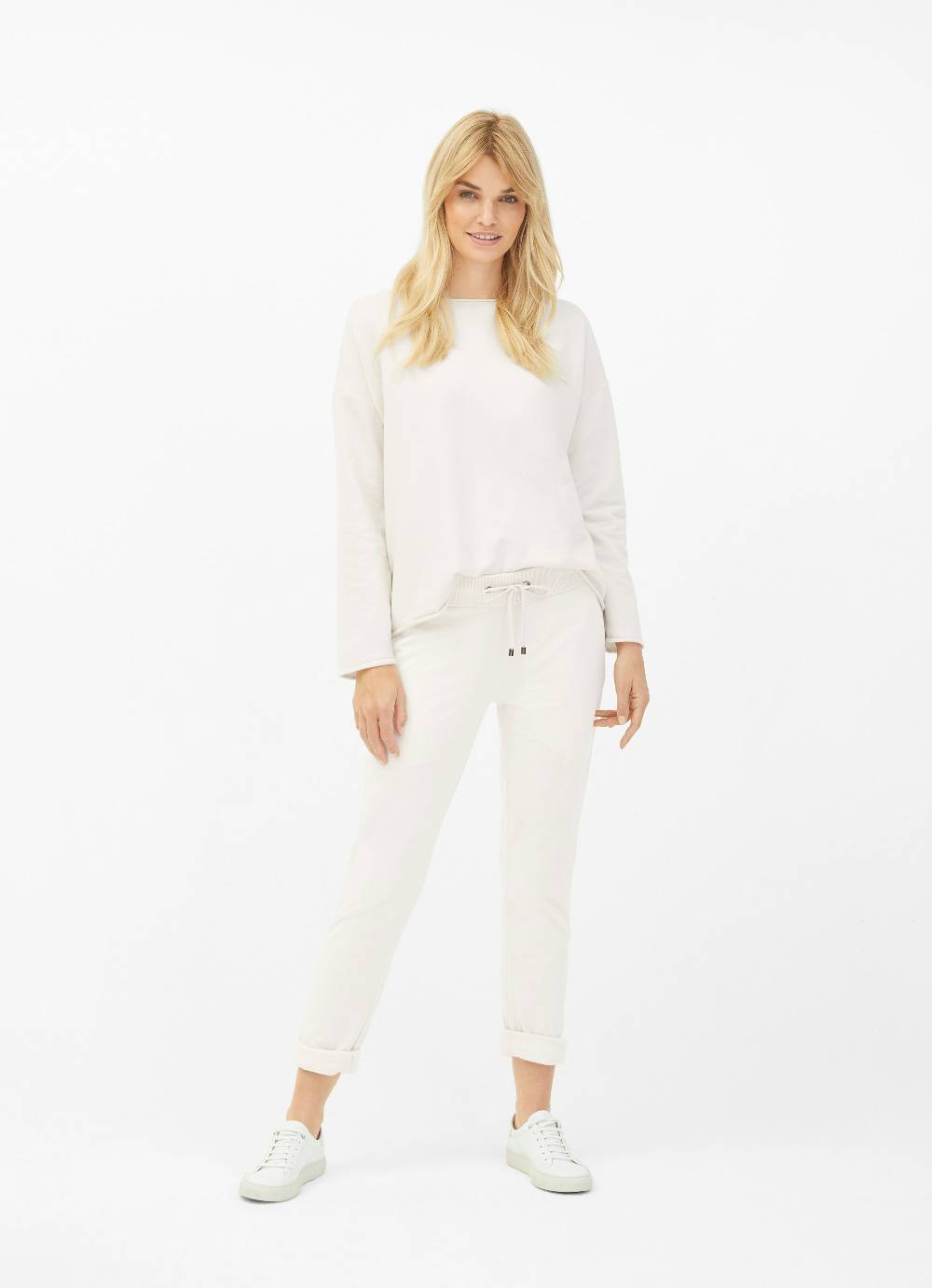 Juvia Loose Fit - Sweatpants Saisonale Angebote