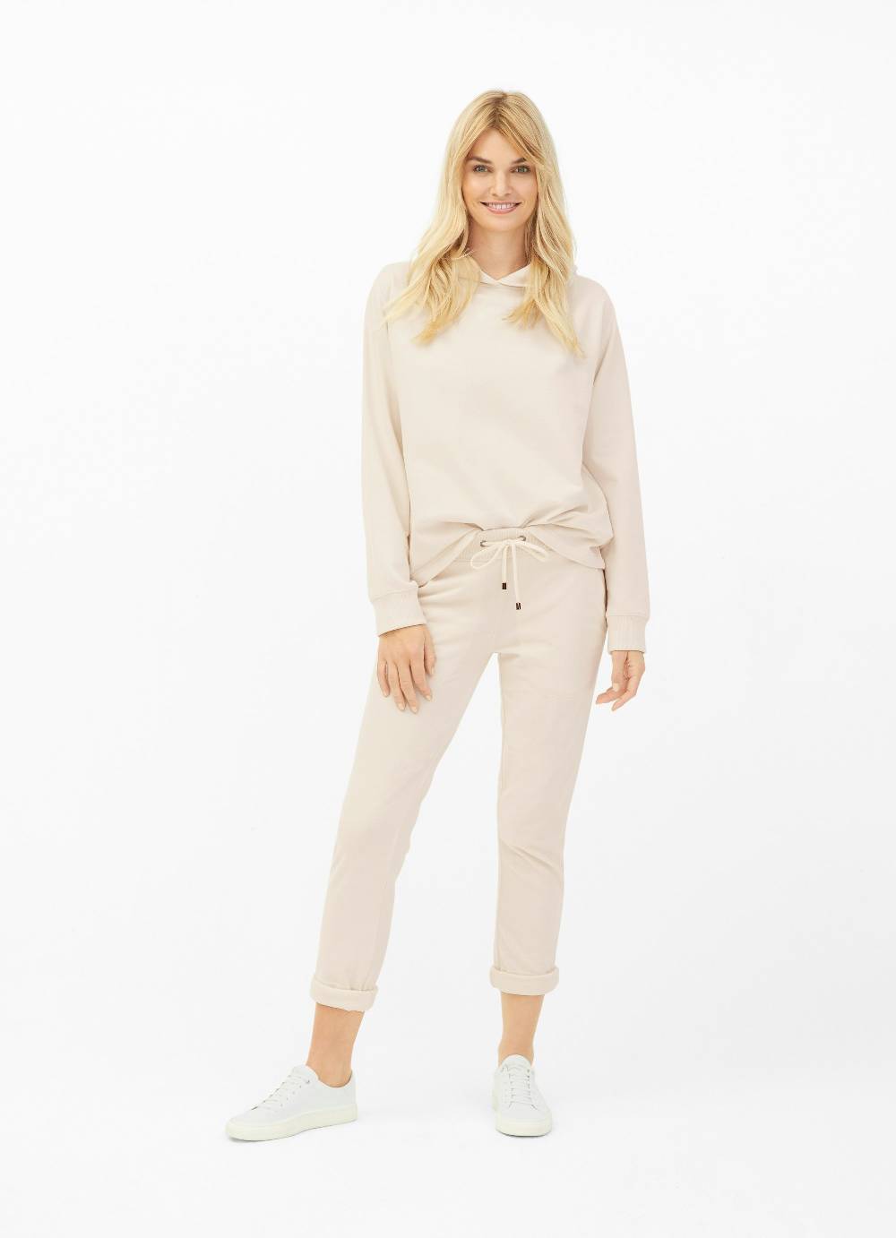 Juvia Loose Fit - Sweatpants Tiefpreis