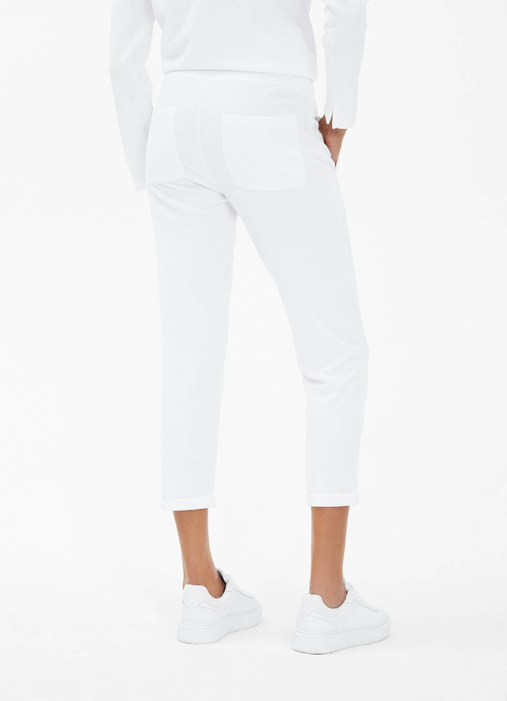 Juvia Casual Fit - Sweatpants Fabrikladen