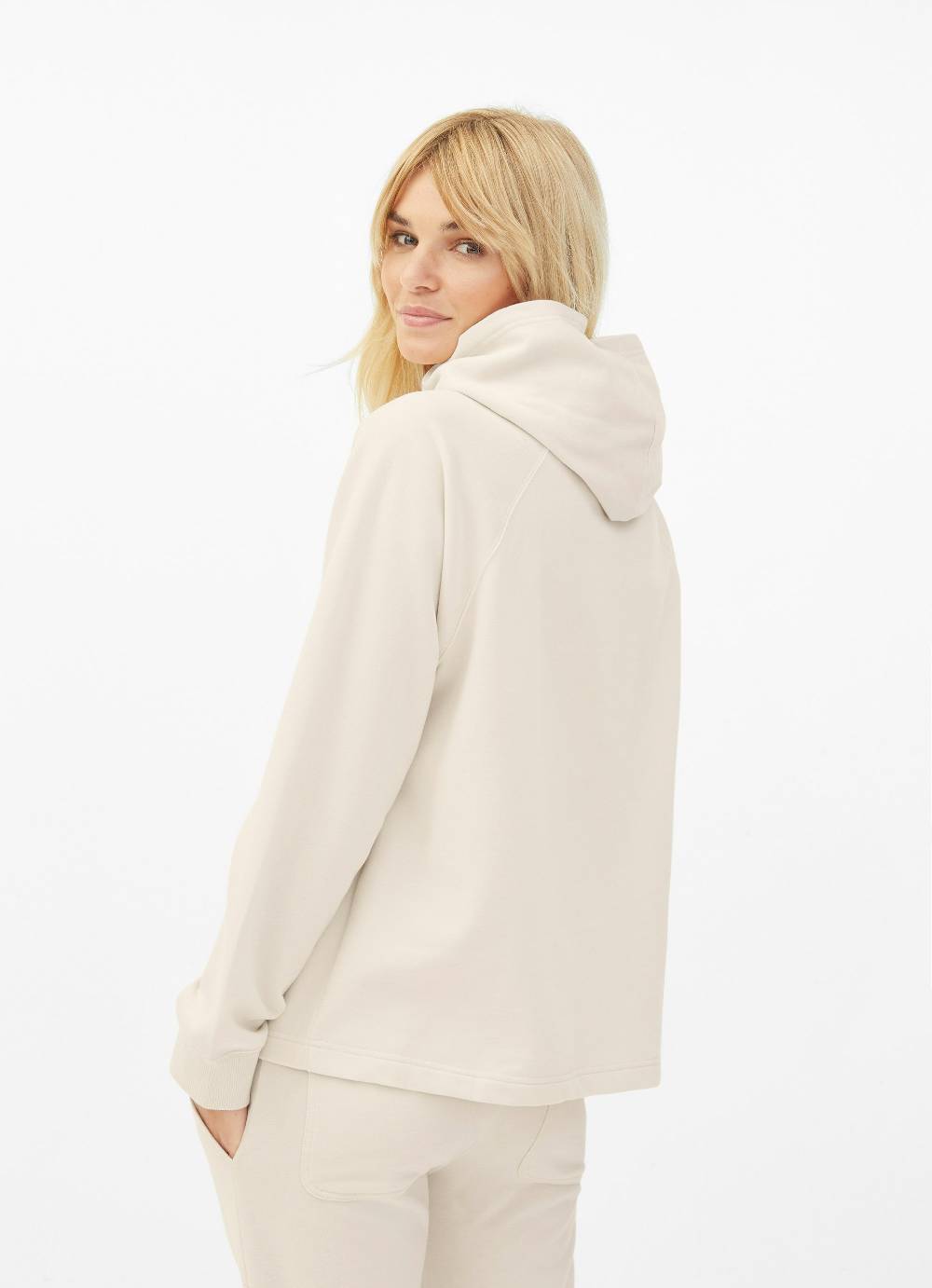 Juvia Hoodie Blitzverkäufe