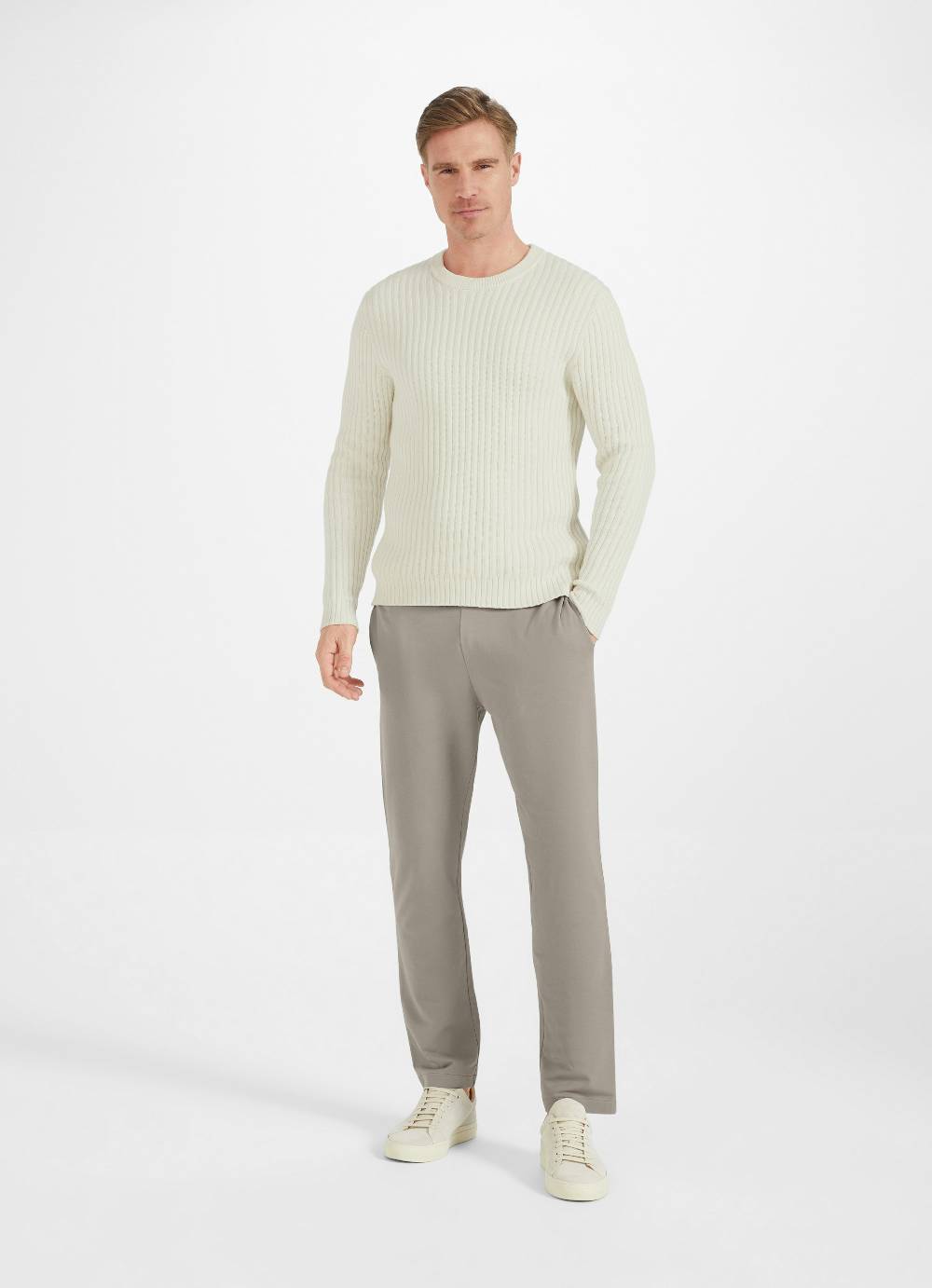 Juvia Pullover Top Angebot