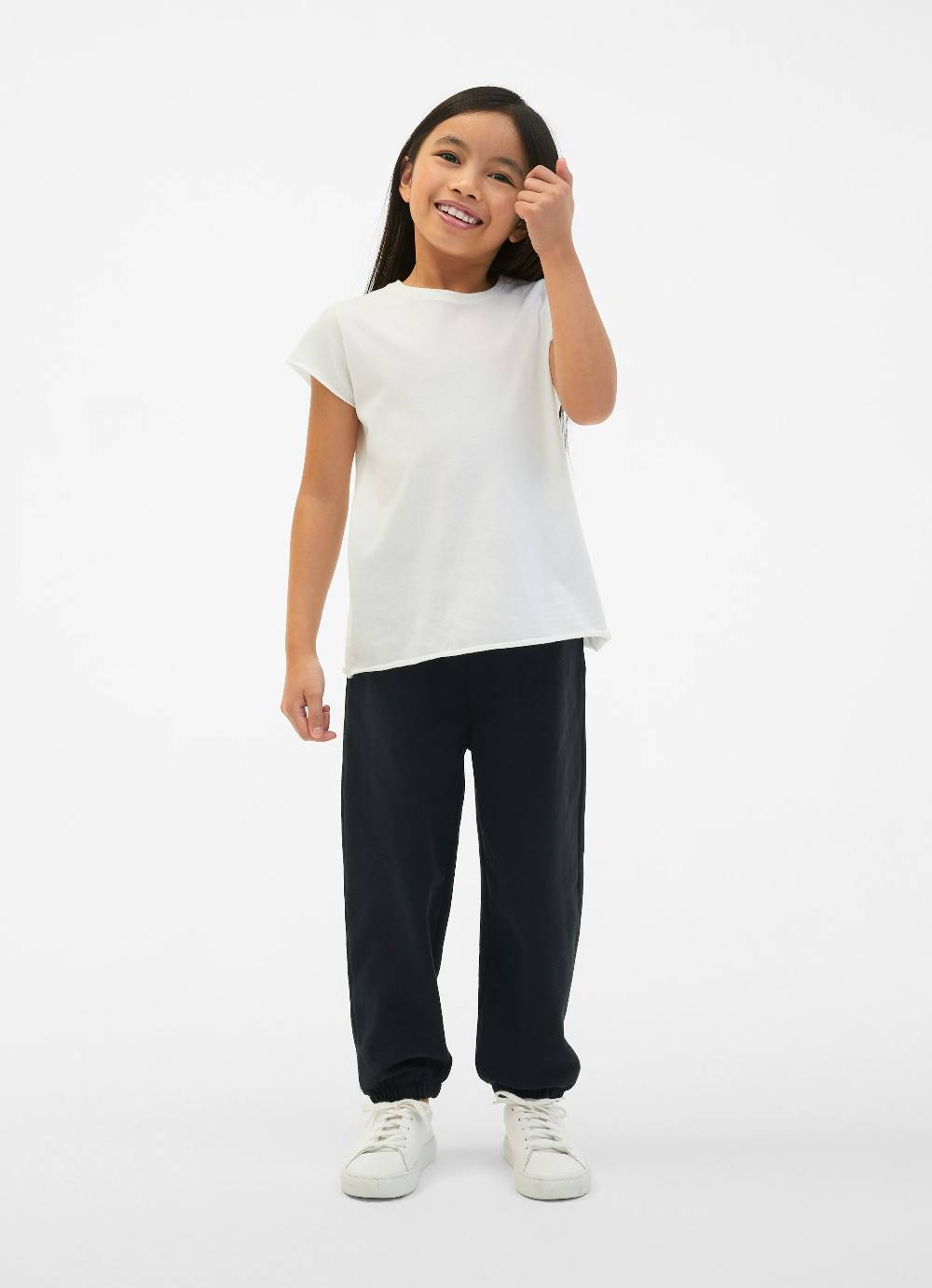 Juvia Baggy Fit - Sweatpants Black Friday Preise