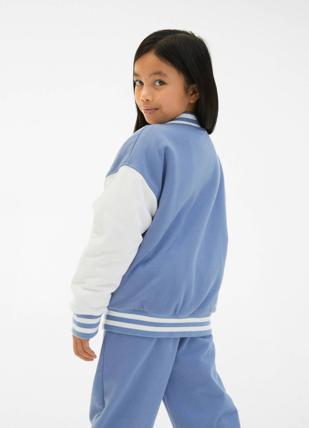 Juvia Collegejacke Hotsell