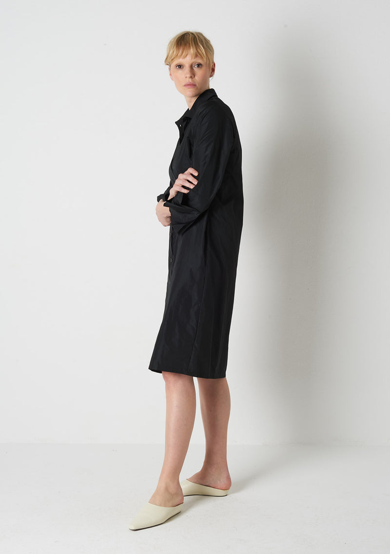 Katharina Hovman Dekokleid black Fabrikverkauf