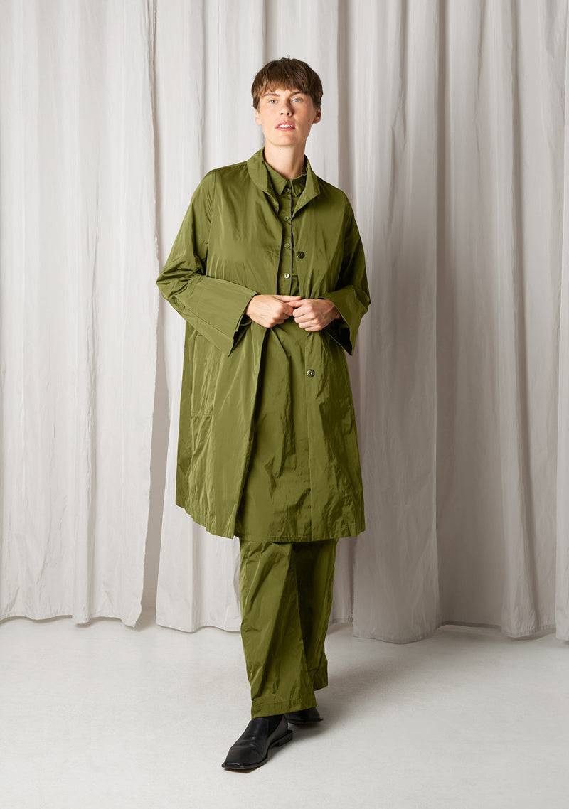 Katharina Hovman Mantel heavy Taffeta, matcha Saisonale Angebote
