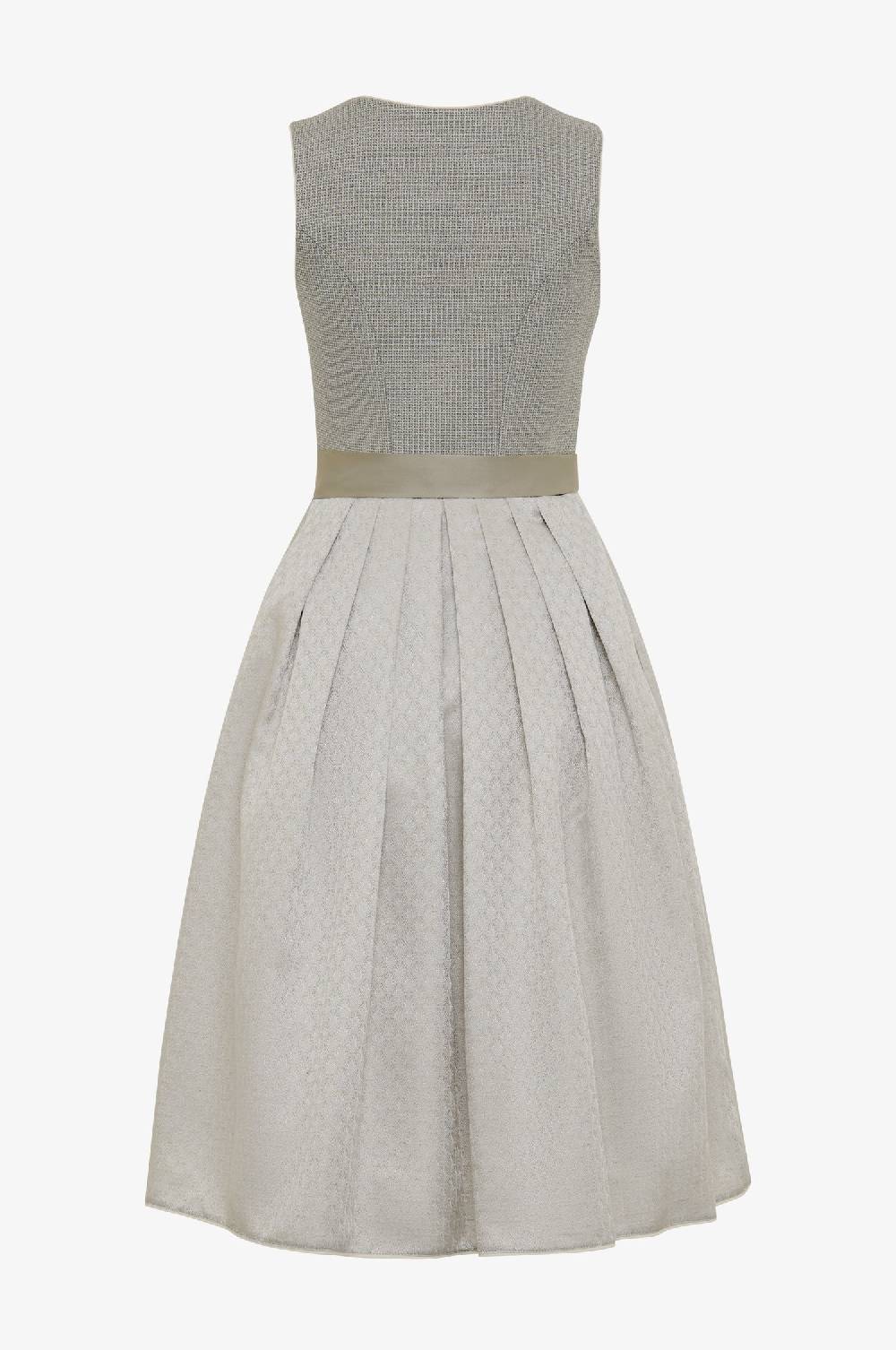 Kinga Mathe Dirndl Helin in Taupe Vierteljährliche Förderung