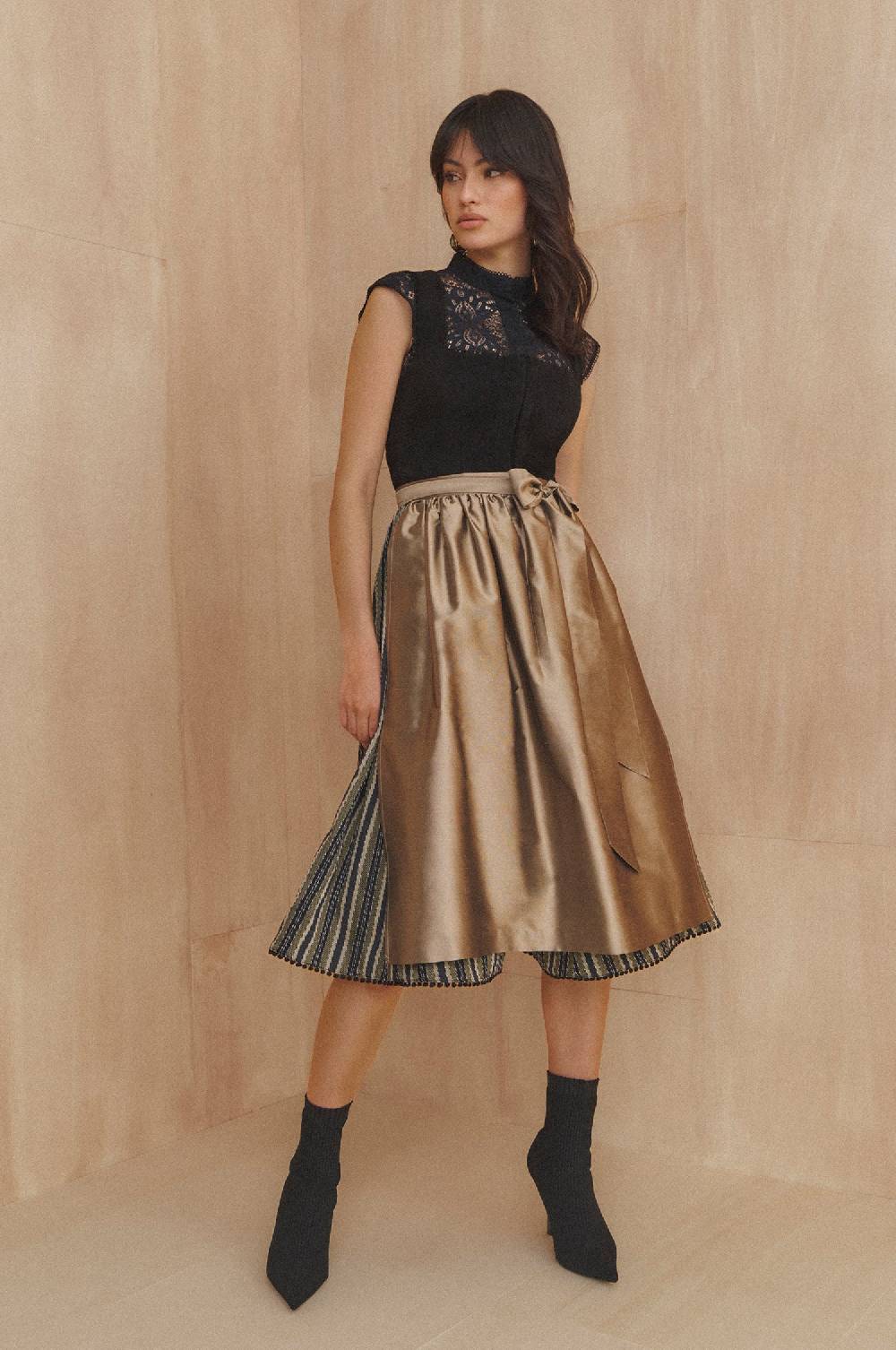 Kinga Mathe Lederdirndl Granada in Schwarz Tägliche Deals