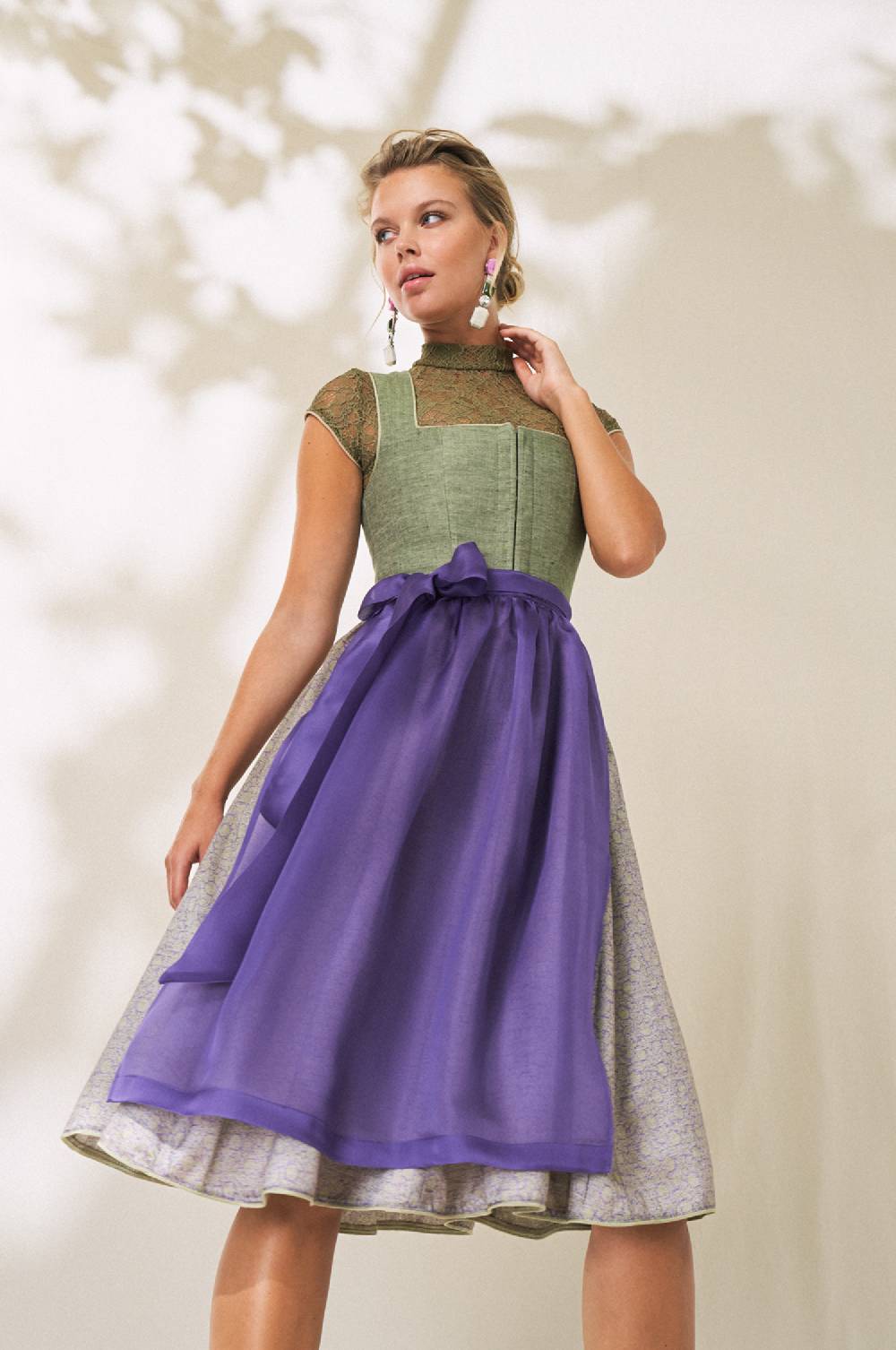 Kinga Mathe Dirndl Alcamo in Moos Kostenlose Rückgabe