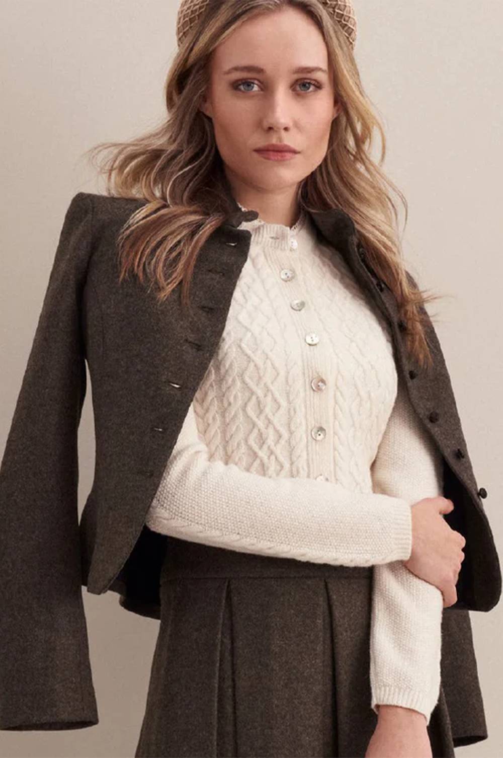 Kinga Mathe Trachtenjacke Mila in Taupe Discount Store für neue Produkte