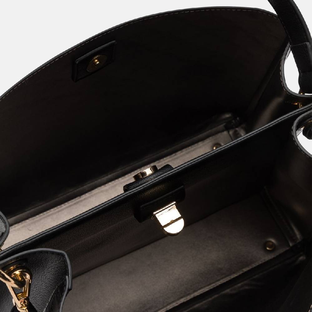 L. Credi Filiberta Hobo schwarz Outlet