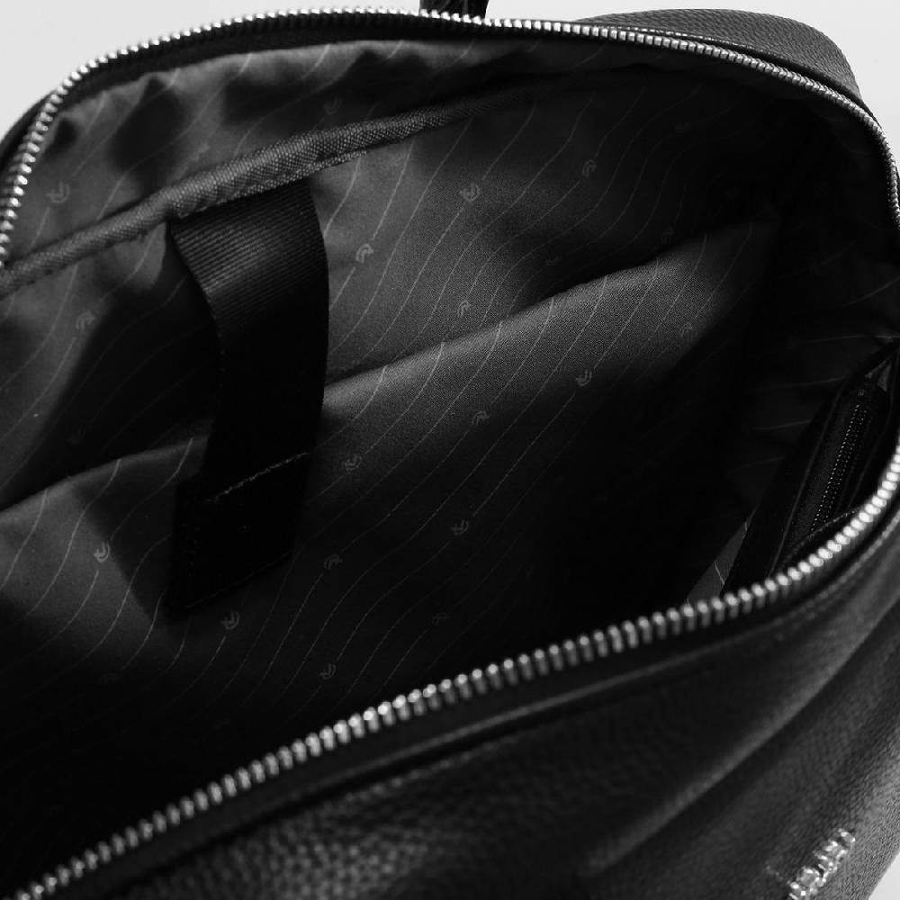 L. Credi Ella Henkeltasche schwarz Angebote