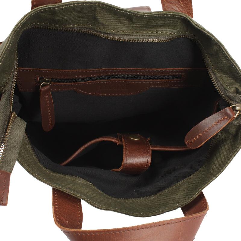 Leconi Freizeitrucksack Rucksack DIN A4 Canvas Leder grün LE1021 2025