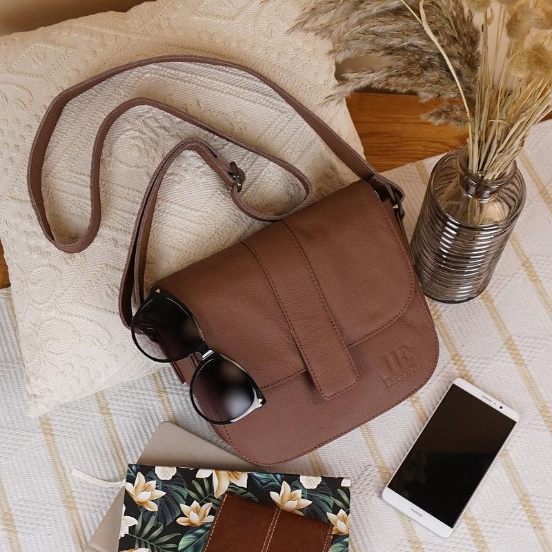 Leconi kleine Schultertasche Umhängetasche Damentasche Leder rehbraun LE0074 Online