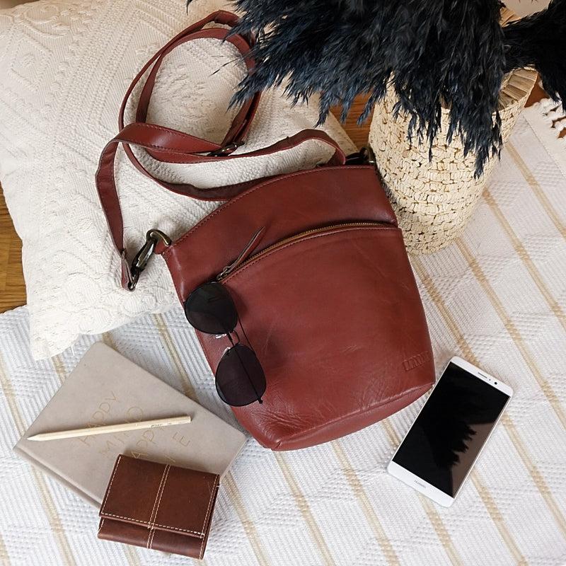Leconi kleine Umhängetasche Schultertasche Freizeittasche Leder rotbraun LE3049 Fabrikpreis