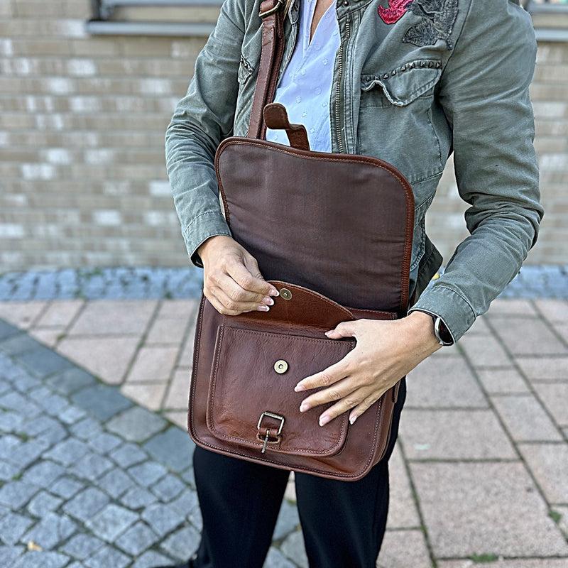 Leconi Umhängetasche Schultertasche Freizeittasche Büffelleder braun LE3085 Fabrik Onlineshop