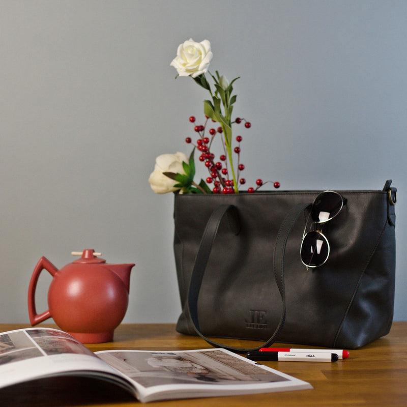Leconi Schultertasche Damentasche DIN A4 Leder dunkelgrau LE0071 Kauf eins, bekomm eins gratis