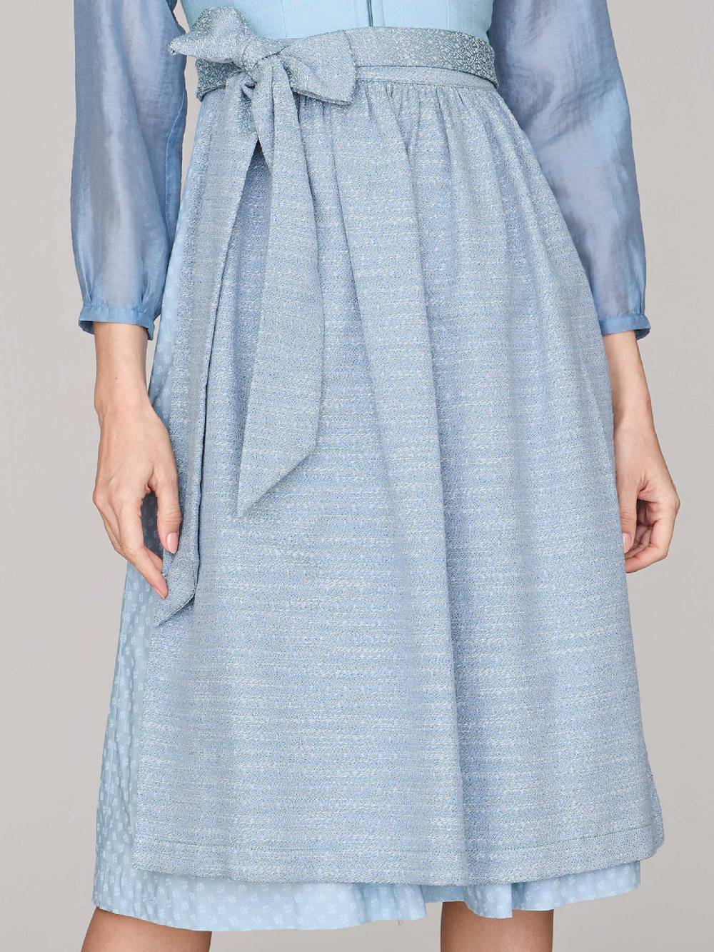 Limberry Hellblaues Dirndl mit Leinen-Mieder - ADA COOL BLUE Speichern exportieren