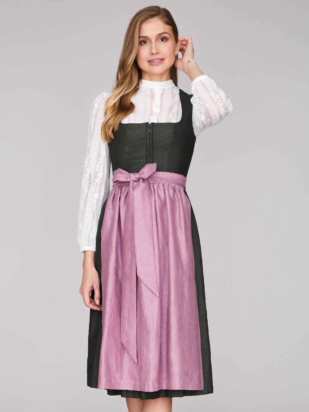 Limberry Dunkelgrünes Dirndl mit floralem Muster - CECILY PINE FLOWER Im Verkauf