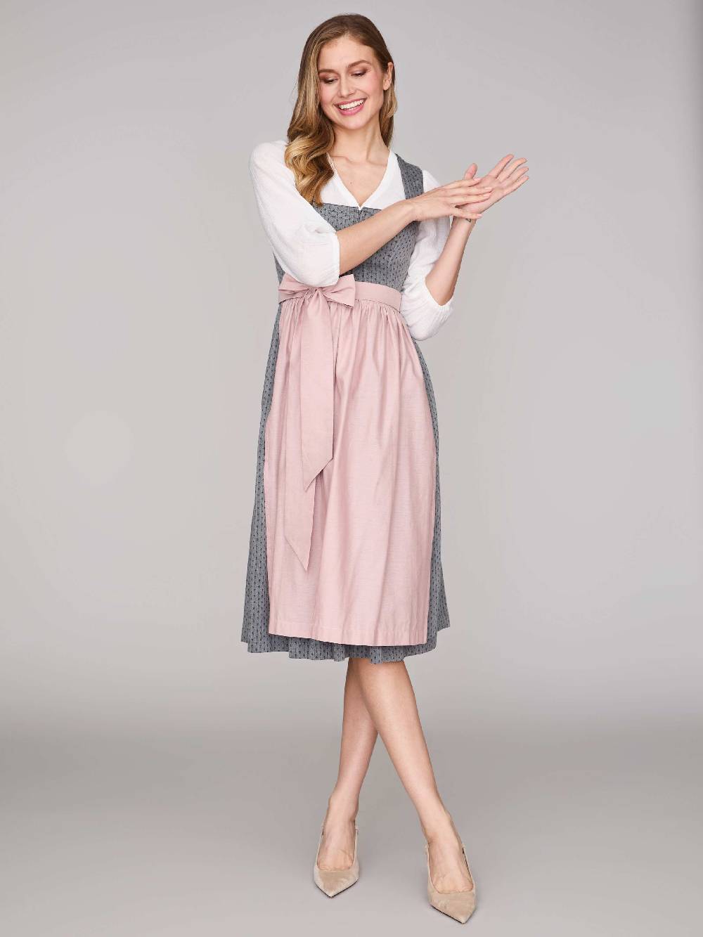 Limberry Graues Dirndl mit Streublumenmuster - VERA FROST GRAY Rabatte dieses Monats