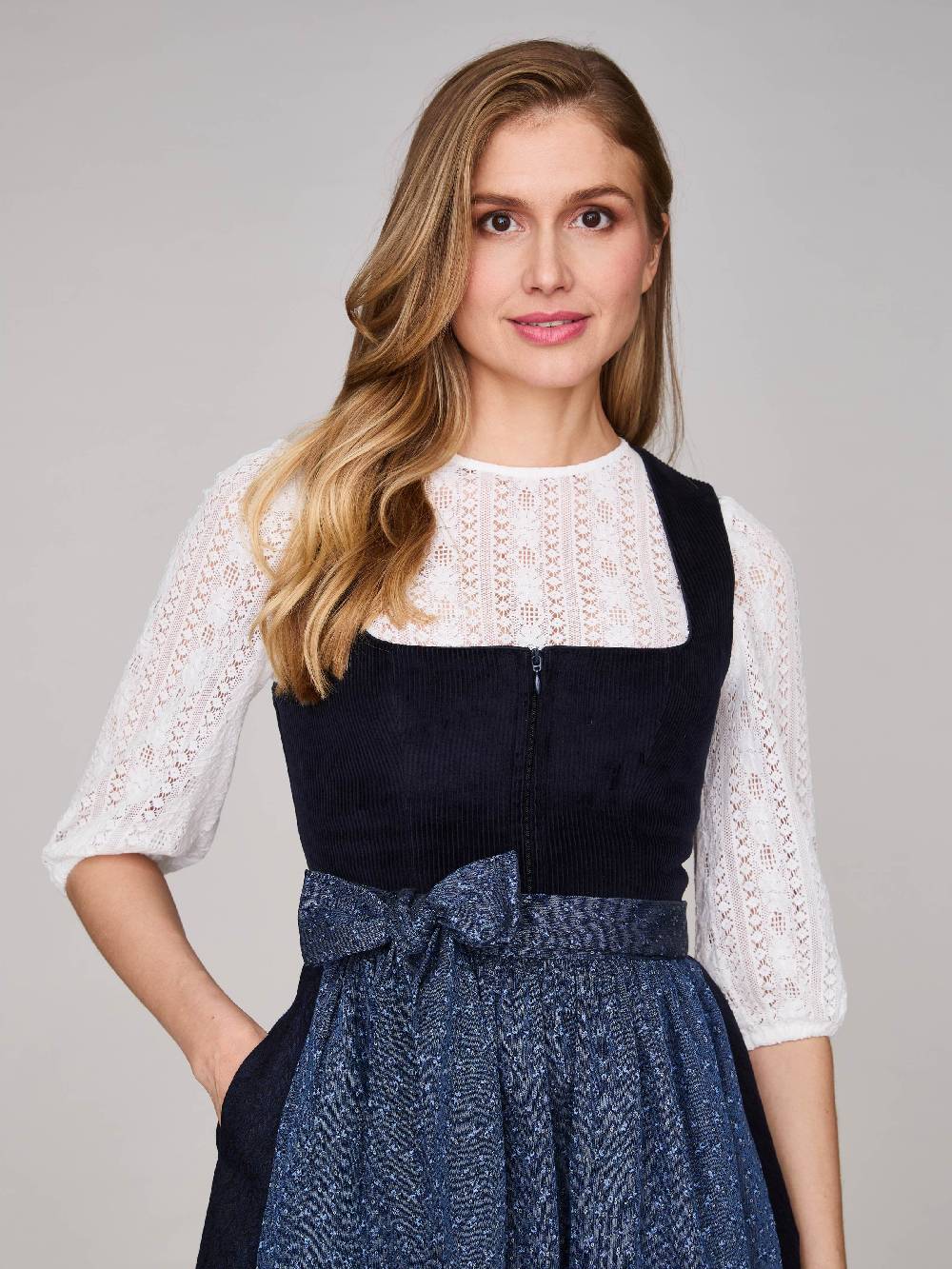 Limberry Dunkelblaues Dirndl mit Cord-Mieder - TIA NIGHT SKY 2025