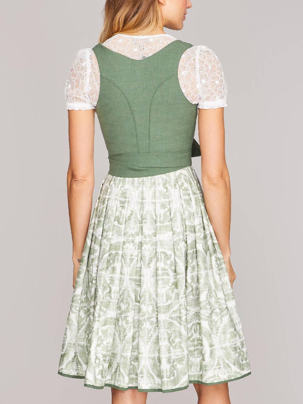 Limberry Grünes Dirndl mit Knöpfen - CAROLINE Vatertagsangebot