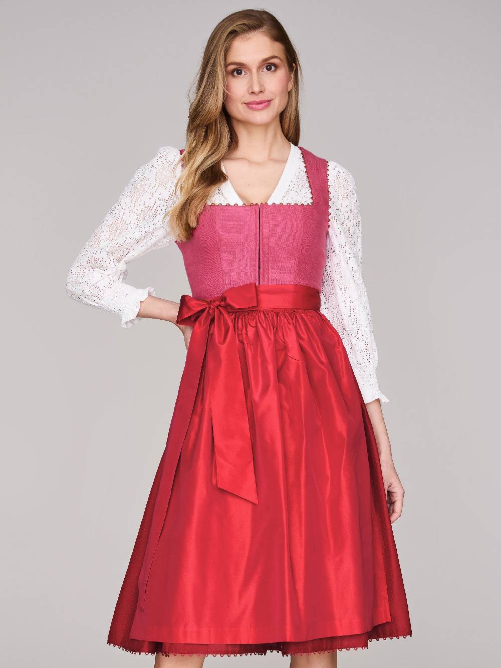 Limberry Weiße Dirndlbluse mit langen Ärmeln - CHIARA Online Outlet
