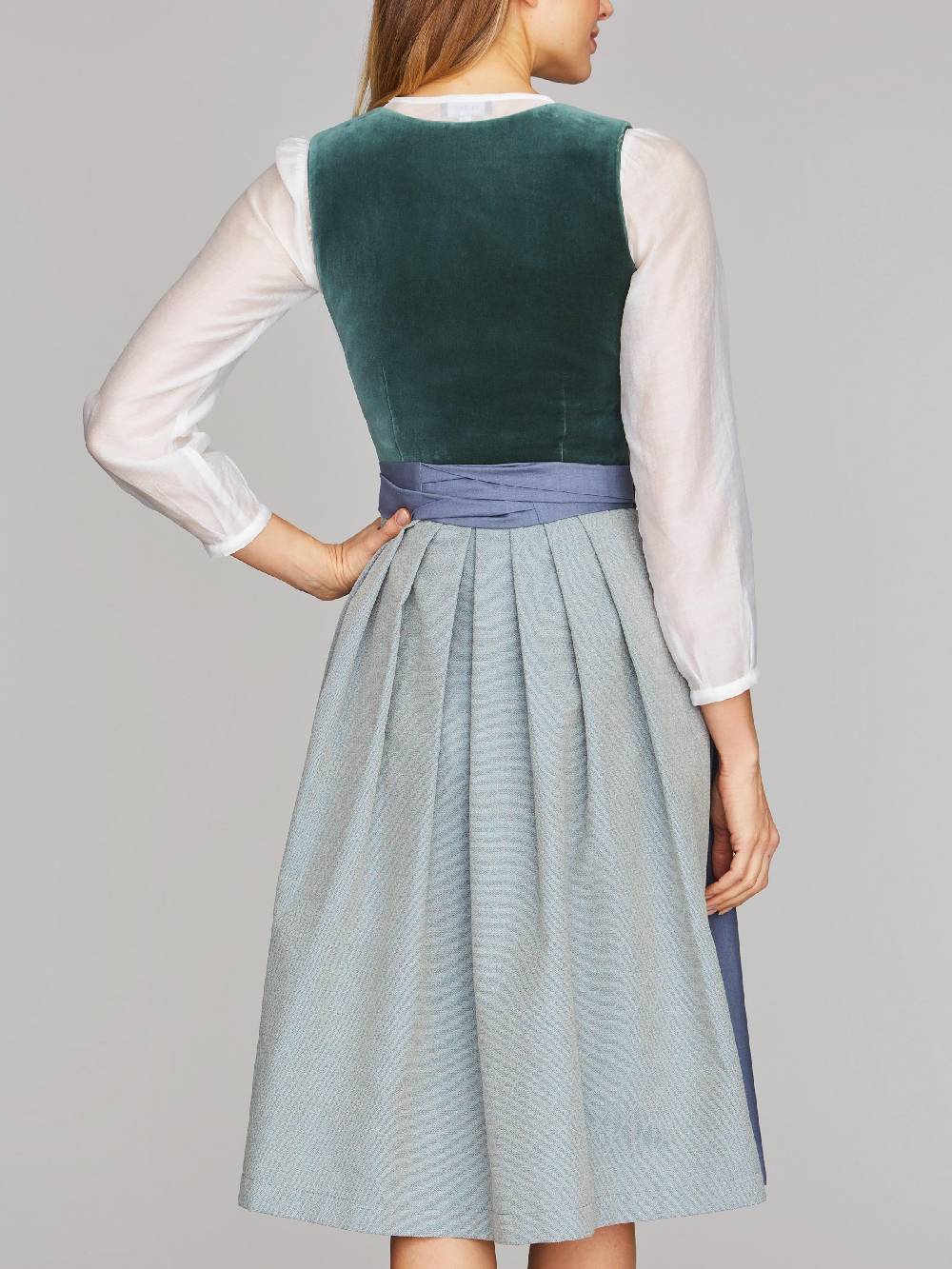 Limberry Dirndl mit Samt-Mieder in Eucalyptus - DELILAH EUCALYPTUS Bis zu 65% Rabatt