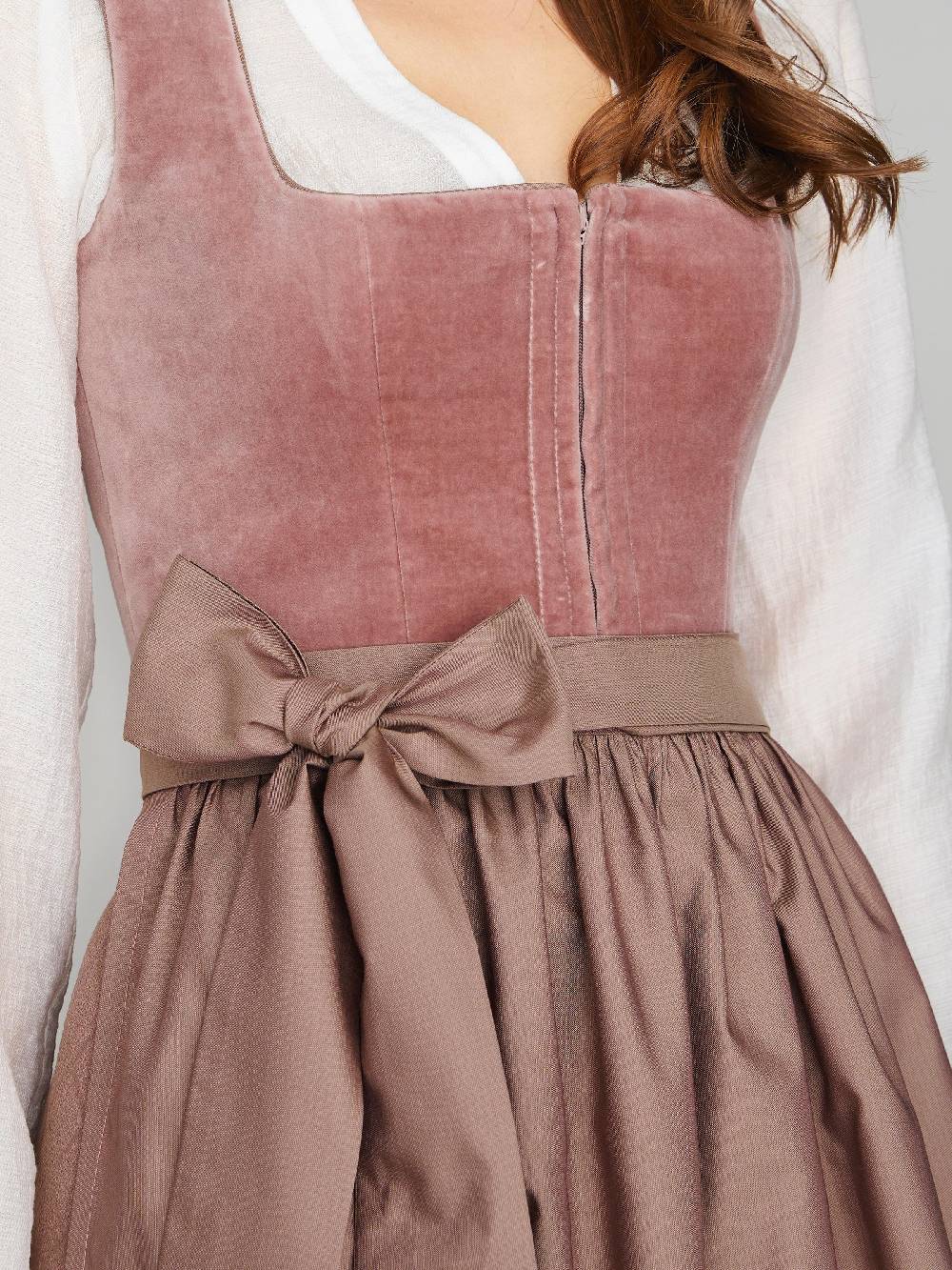 Limberry Rosa-farbenes Dirndl mit Samt-Mieder - DELILAH DUSTY ROSE Nur für heute