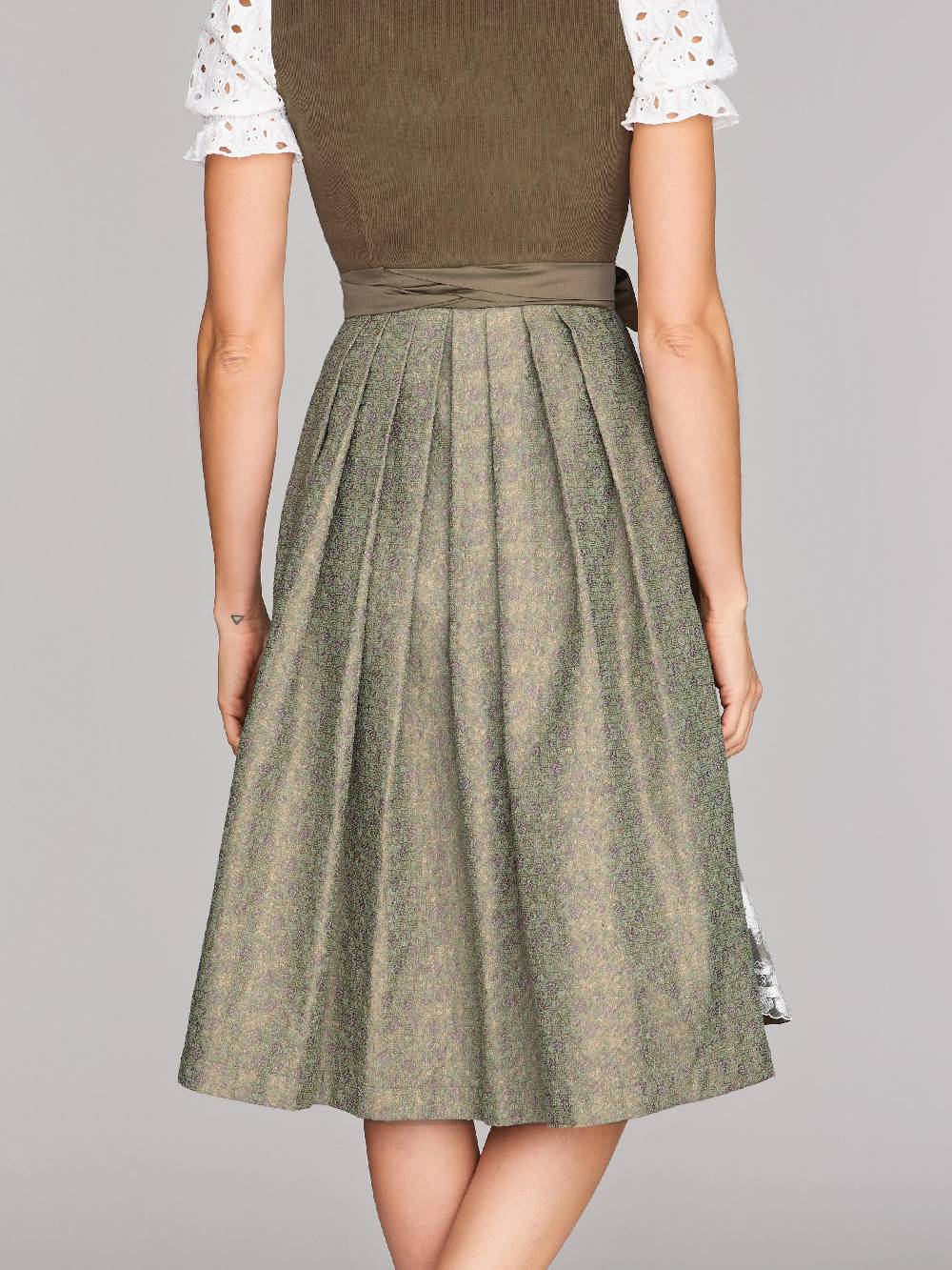 Limberry Dirndl mit Cord-Mieder in Oliv - CAMILLE OLIVE Speichern exportieren