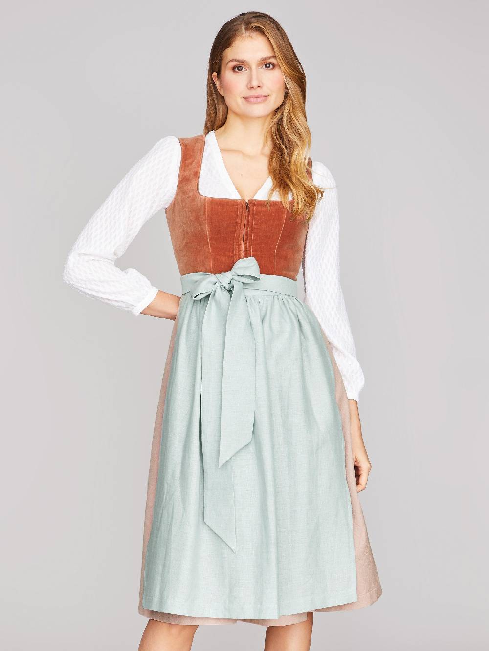Limberry Kupfer-farbenes Dirndl mit Samt-Mieder - DELILAH PEACH BLOSSOM Schlussverkauf