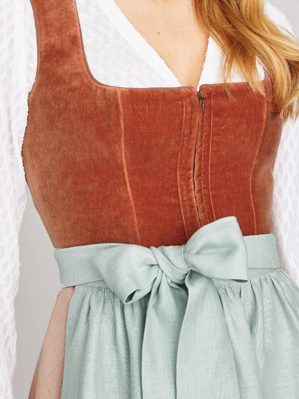 Limberry Kupfer-farbenes Dirndl mit Samt-Mieder - DELILAH PEACH BLOSSOM Schlussverkauf