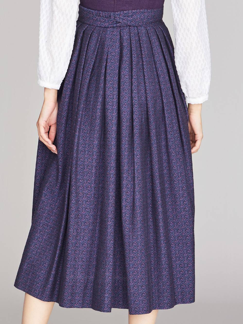 Limberry Brombeerfarbenes Dirndl aus Leinen - ANNABELLE BROMBEER Fabrikpreis