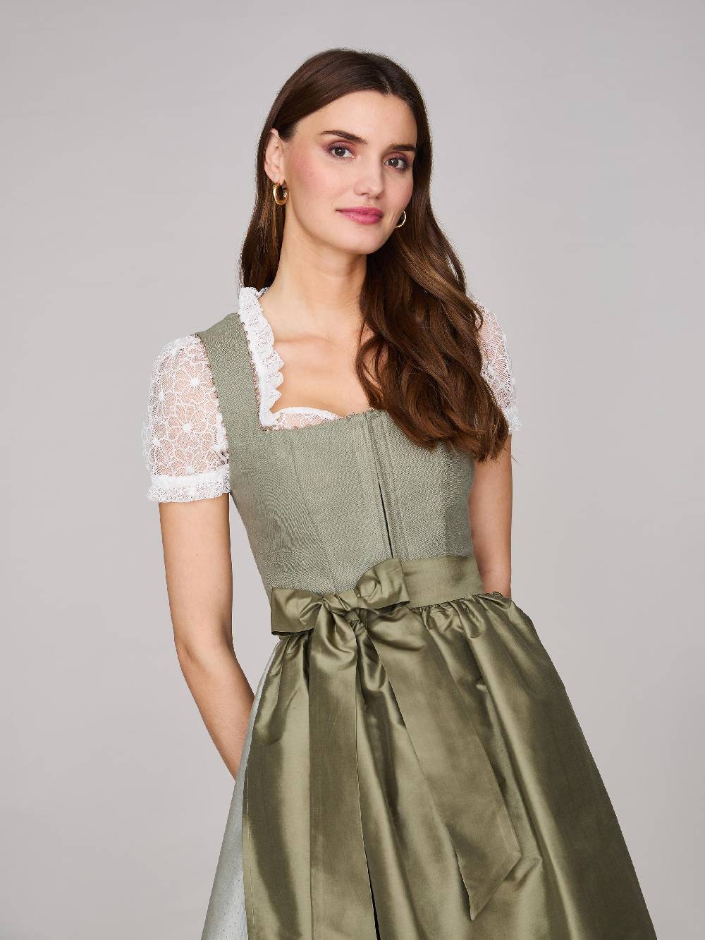 Limberry Salbeigrünes Dirndl mit Leinen-Mieder - MÜNCHEN SALBEI Online Shopping