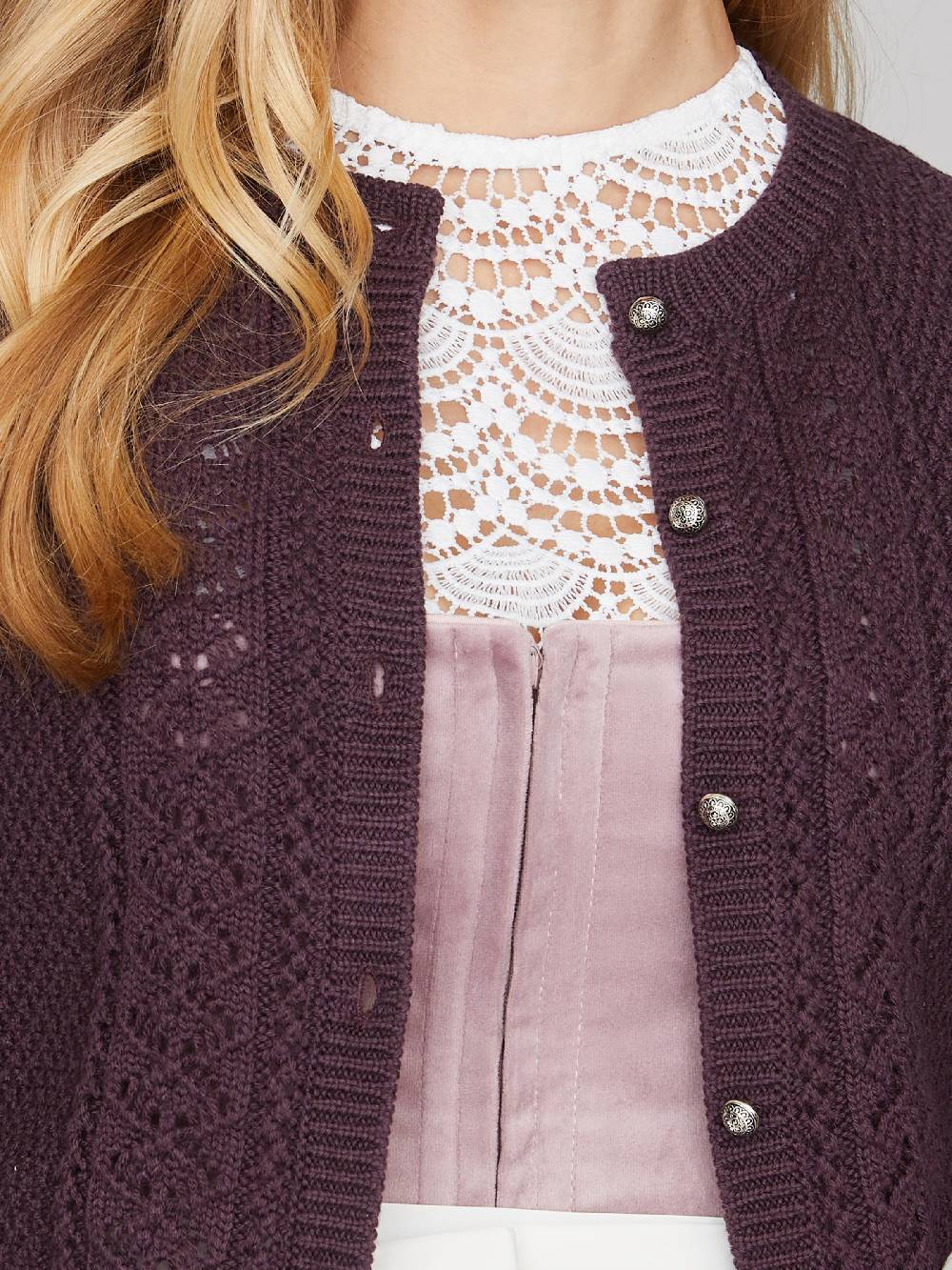 Limberry Brombeerfarbene Strickjacke - EVI Vierteljährliche Förderung