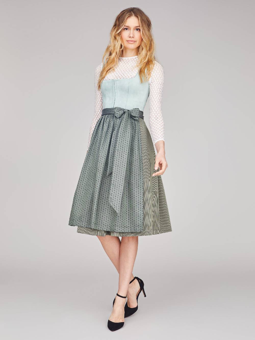 Limberry Dirndl mit Velours-Mieder in hellem Türkis - LAYLA LIGHT TURQUOISE zollfrei