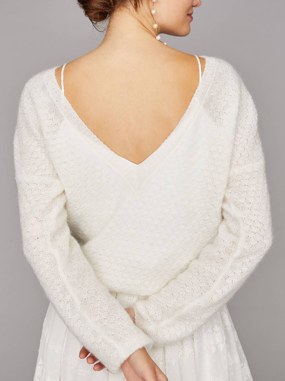 Limberry Cremefarbener Braut-Pullover mit tiefem V-Ausschnitt hinten - LARA JETZT KAUFEN