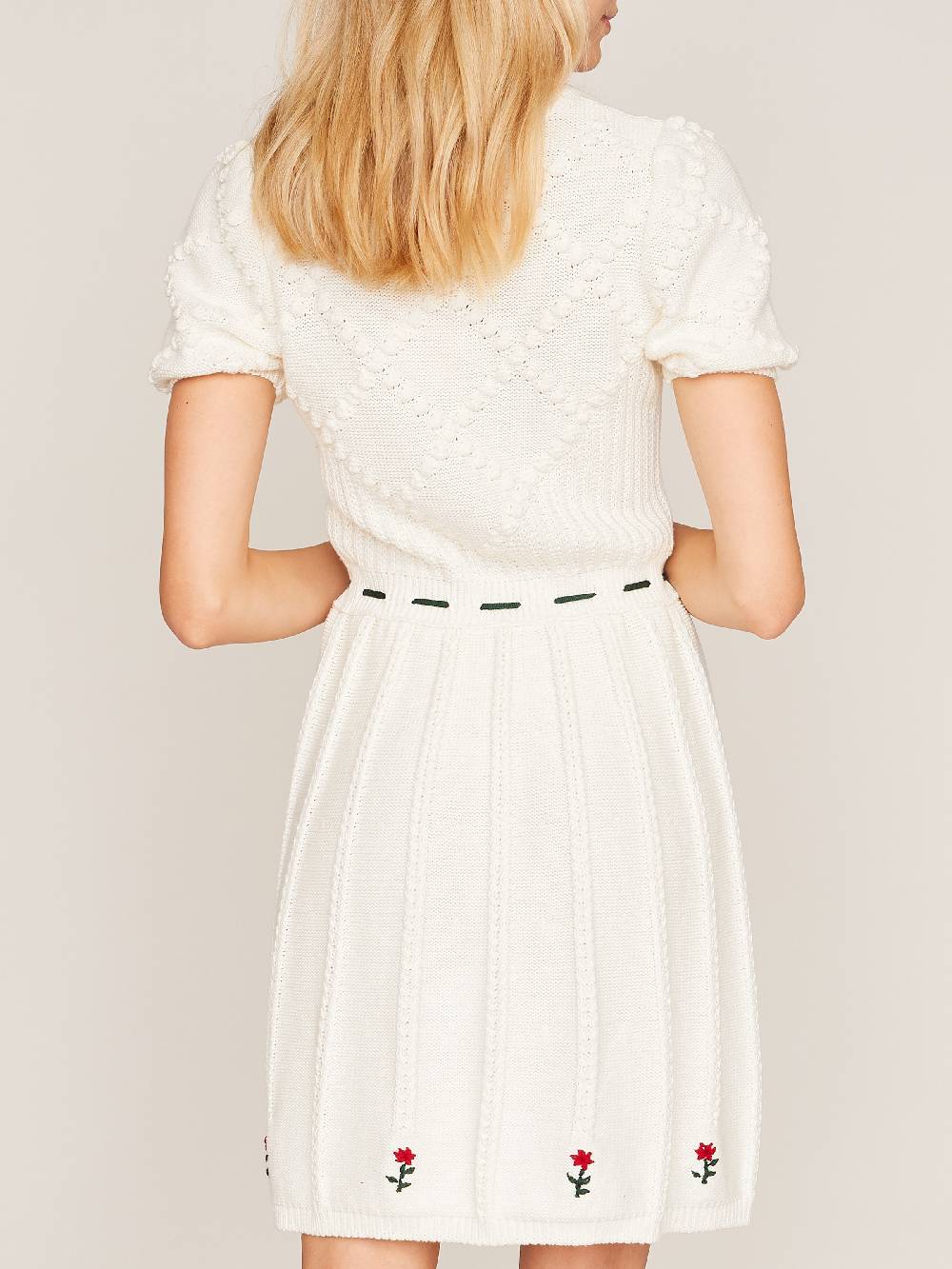 Limberry Weißes Strickkleid mit Blumenstickerei - HEIDI Begrenzte Freigabe