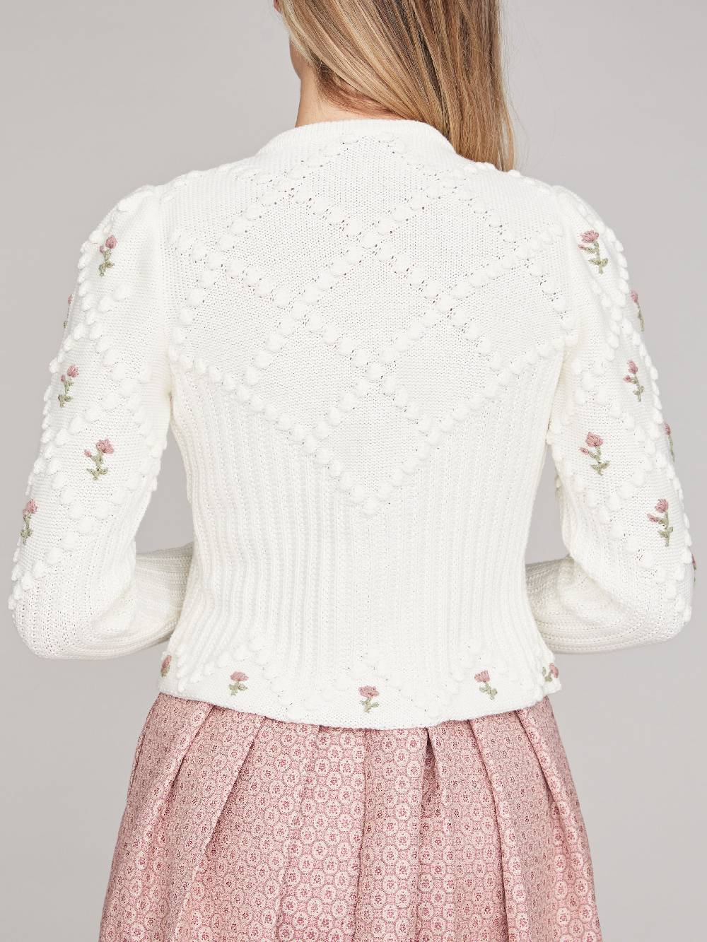 Limberry Cremeweiße Strickjacke mit rosa Blumenstickerei - ROMY Clearance-Verkauf