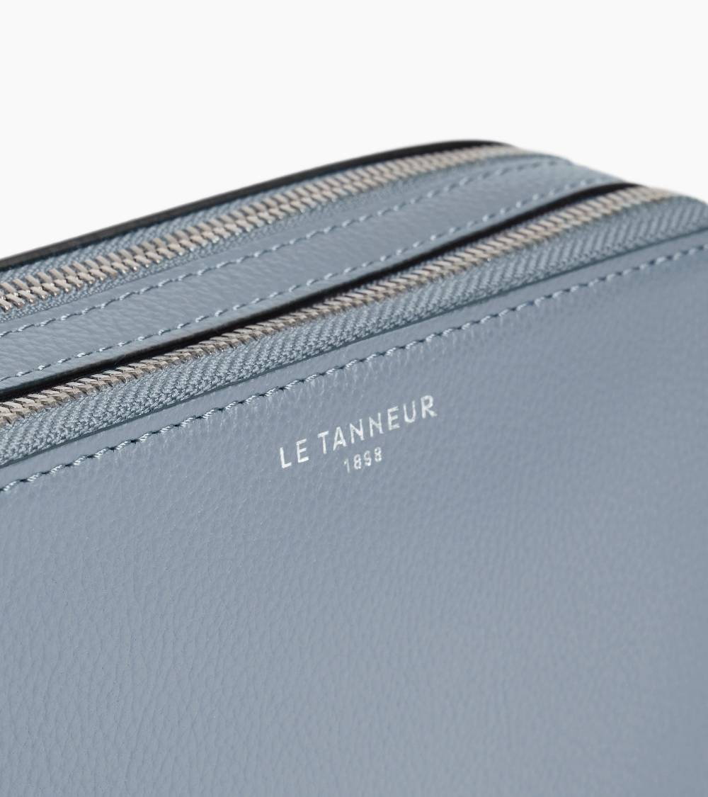 Letanneur SCHLIESSEN SIE SICH UNS HIER AN im Angebot