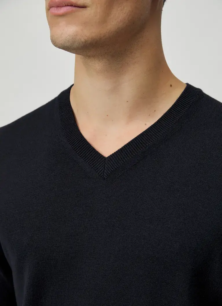 Maerz Muenchen V-Pullover100% MerinowolleArt. Nr. 420400-399 Blitzangebot