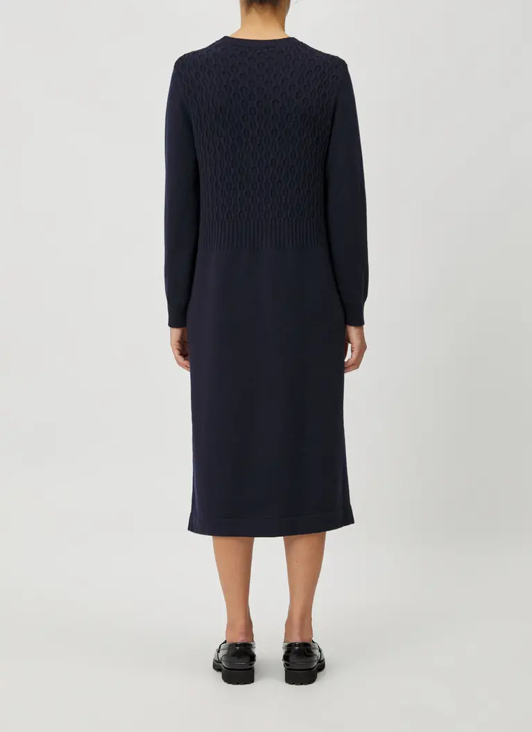 Maerz Muenchen Kleid100% SchurwolleArt. Nr. 397000-399 Saisonale Angebote