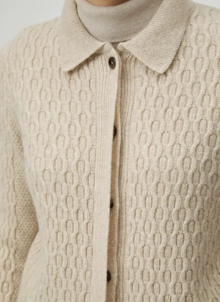 Maerz Muenchen Strickjacke100% SchurwolleArt. Nr. 257700-112 VIP-Rabatte