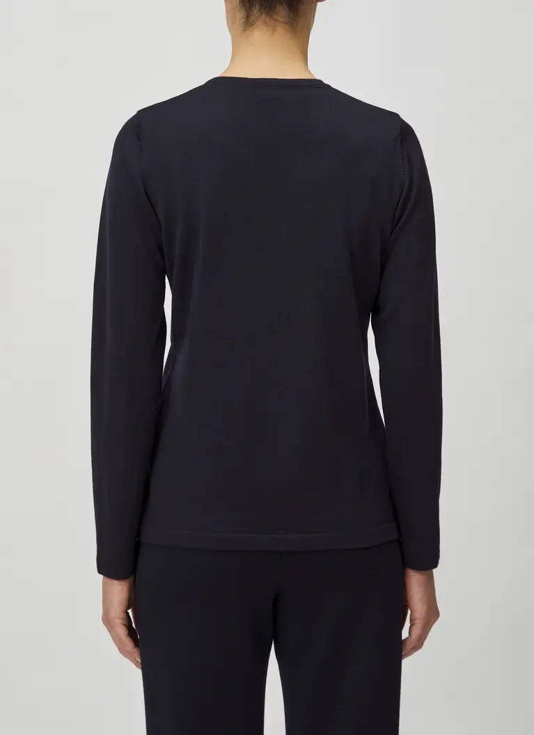Maerz Muenchen V-Ausschnitt Pullover100% MerinowolleArt. Nr. 300000-399 Kauf eins, bekomm eins gratis