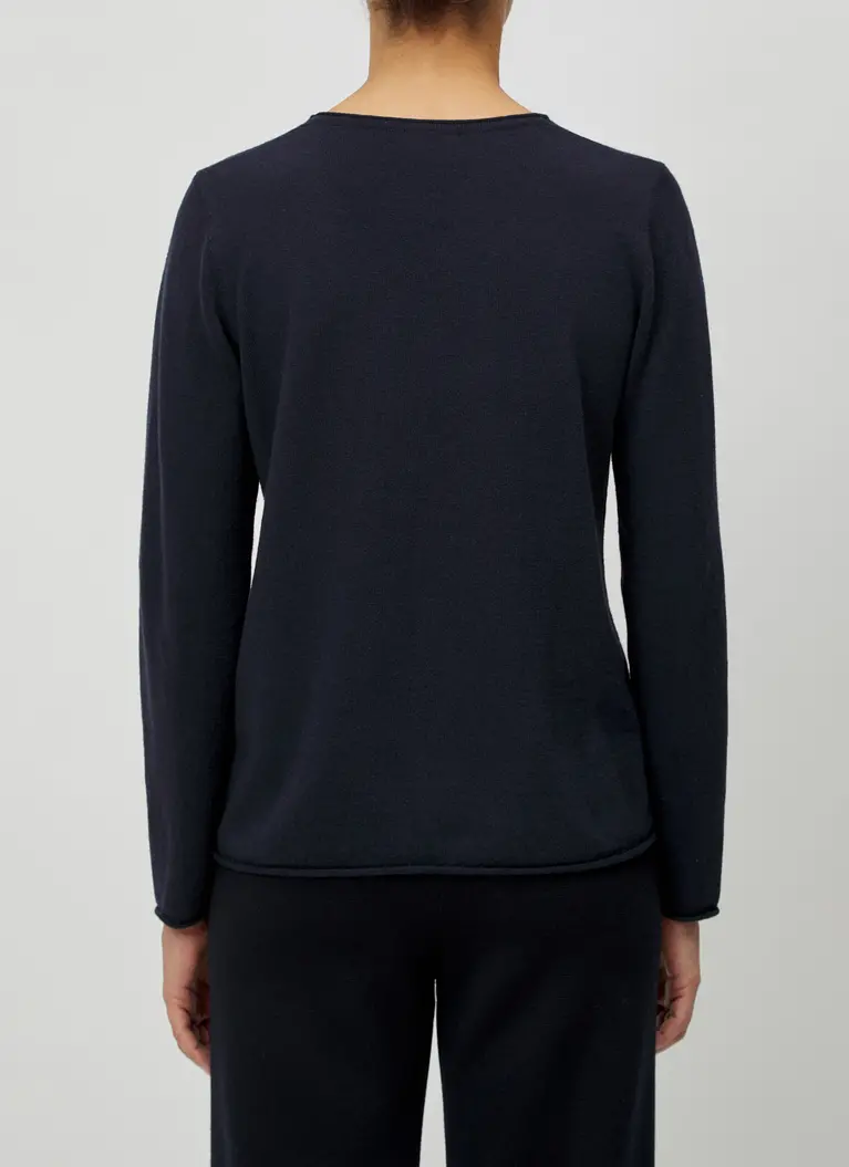 Maerz Muenchen V-Ausschnitt Pullover100% MerinowolleArt. Nr. 349500-399 Meist gekauft